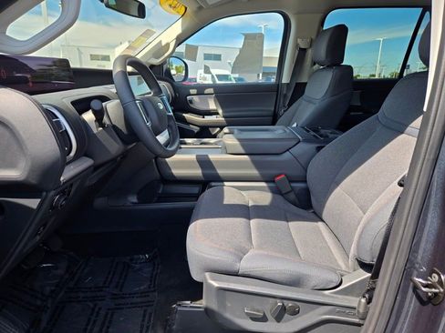 New 2025 Ford Expedition Max Active image 26