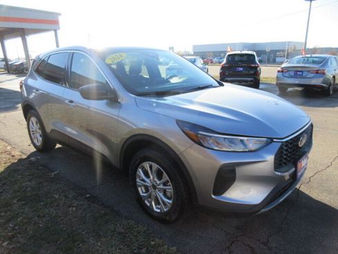 Used 2024 Ford Escape Active image 7