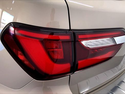 Used 2022 INFINITI QX80 Sensory w/ Cargo Package image 24