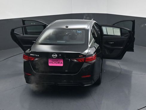 Used 2025 Nissan Sentra SR image 22