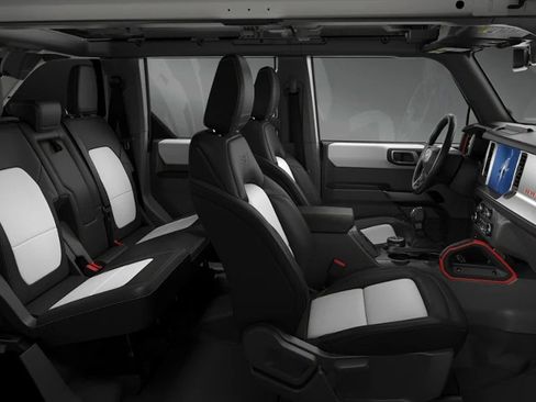 New 2026 Ford Bronco Outer Banks image 6