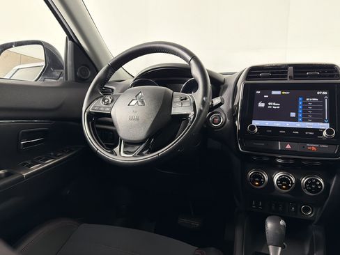 Used 2024 Mitsubishi Outlander Sport AWD image 15