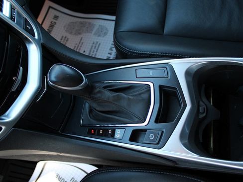 Used 2016 Cadillac SRX Base 4dr SUV image 24