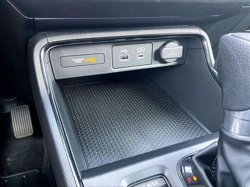 Used 2025 Honda CR-V EX image 27