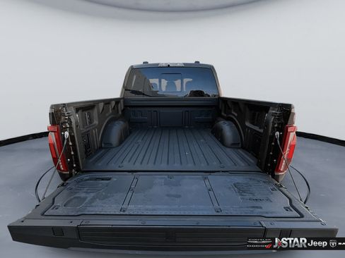 Used 2025 Ford F150 Raptor AWD/4WD image 7