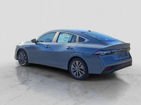 New 2026 Nissan Sentra SL image 5