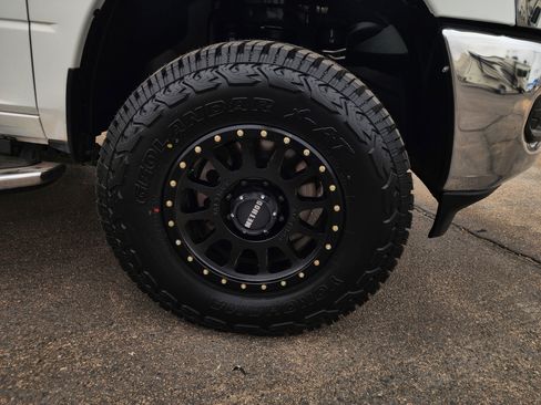 Used 2024 RAM 2500 Big Horn image 12