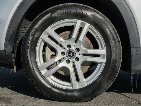 Certified 2023 Mercedes-Benz GLB 250 4MATIC image 18