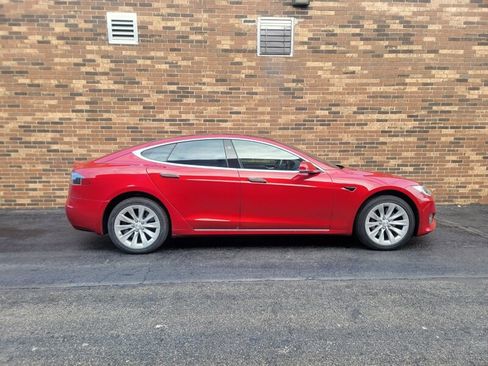 Used 2017 Tesla Model S 90D image 6