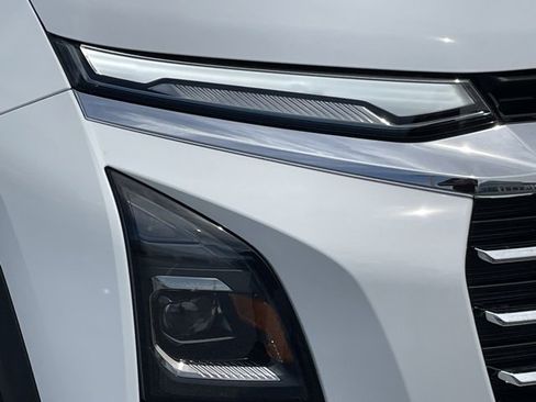 New 2026 Chevrolet Equinox LT w/ Convenience Package II image 9