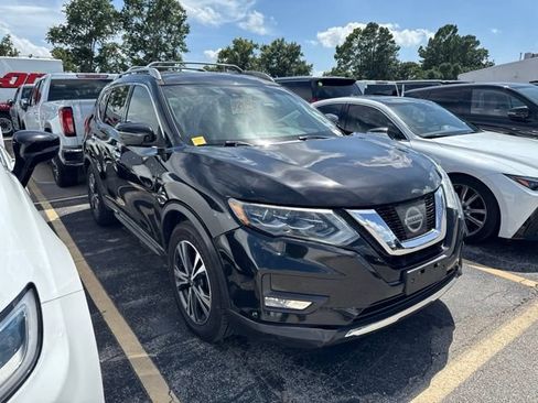 Used 2017 Nissan Rogue SL w/ SL Premium Package FWD image 5
