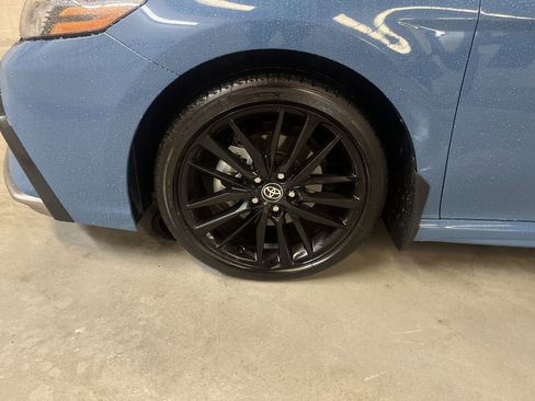 Used 2024 Toyota Camry XSE image 11