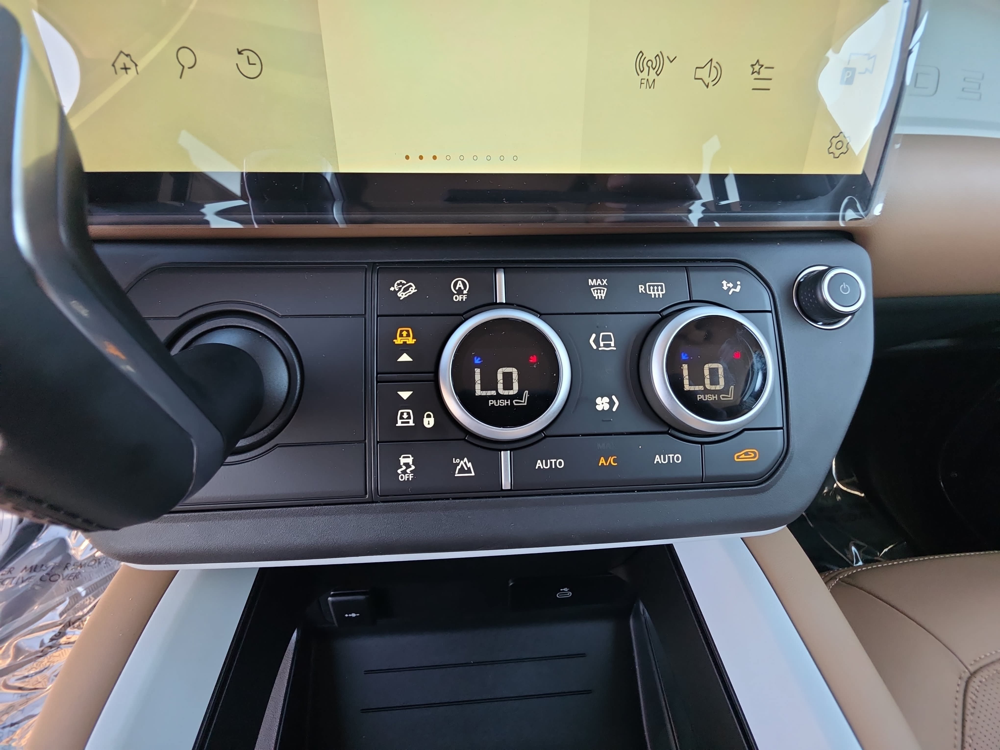 New 2026 Land Rover Defender 110 S AWD/4WD image 19