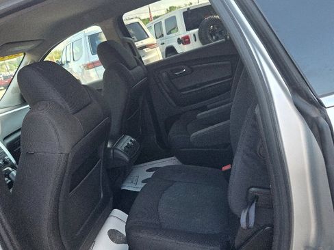 Used 2011 Chevrolet Traverse LT w/ Personal Connectivity Package image 11