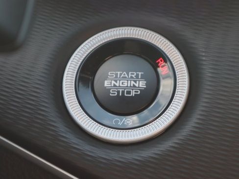 New 2025 Jeep Grand Cherokee L Laredo image 13