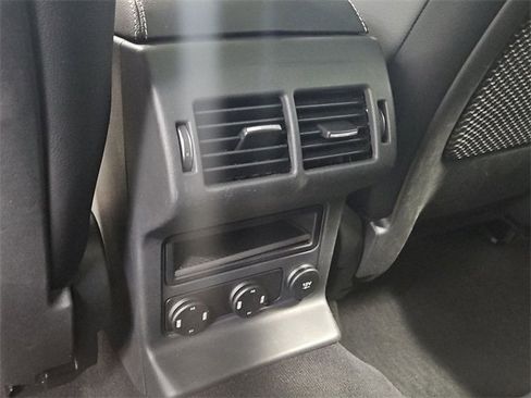 Used 2020 Jaguar F-PACE R-Sport image 49