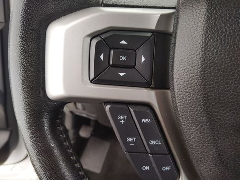 Used 2017 Ford F250 Lariat w/ Lariat Value Package image 16