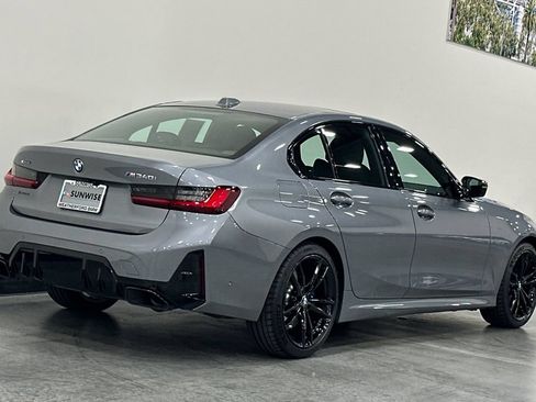 Used 2023 BMW M340i xDrive w/ Premium Package AWD/4WD image 4