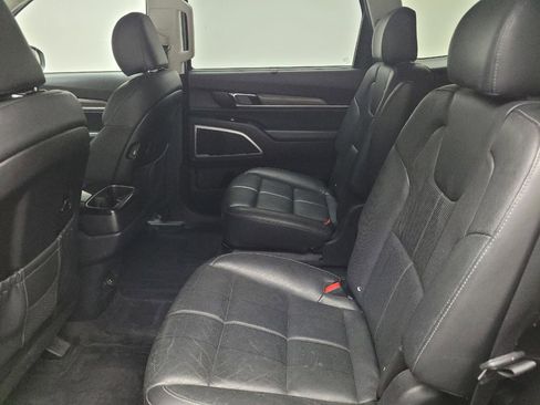 Used 2021 Kia Telluride EX w/ EX Premium Package AWD/4WD image 18