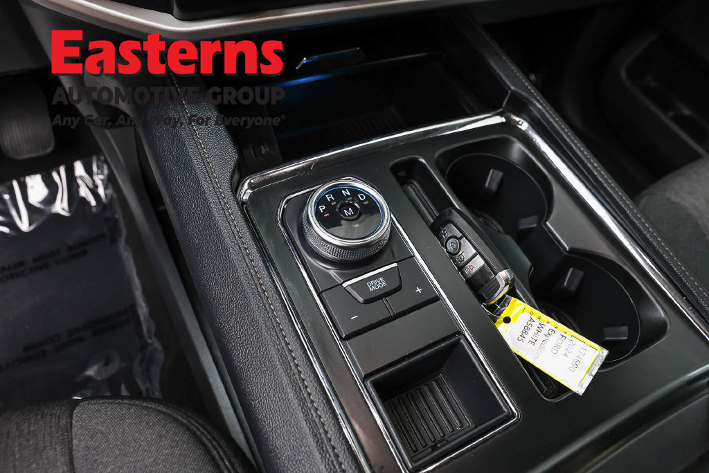 Used 2024 Ford Expedition Max XLT RWD image 13