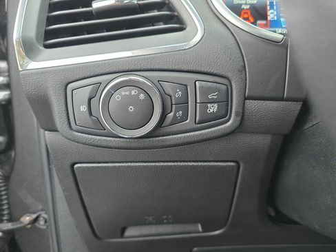 Used 2019 Ford Edge Titanium w/ Equipment Group 301A image 27