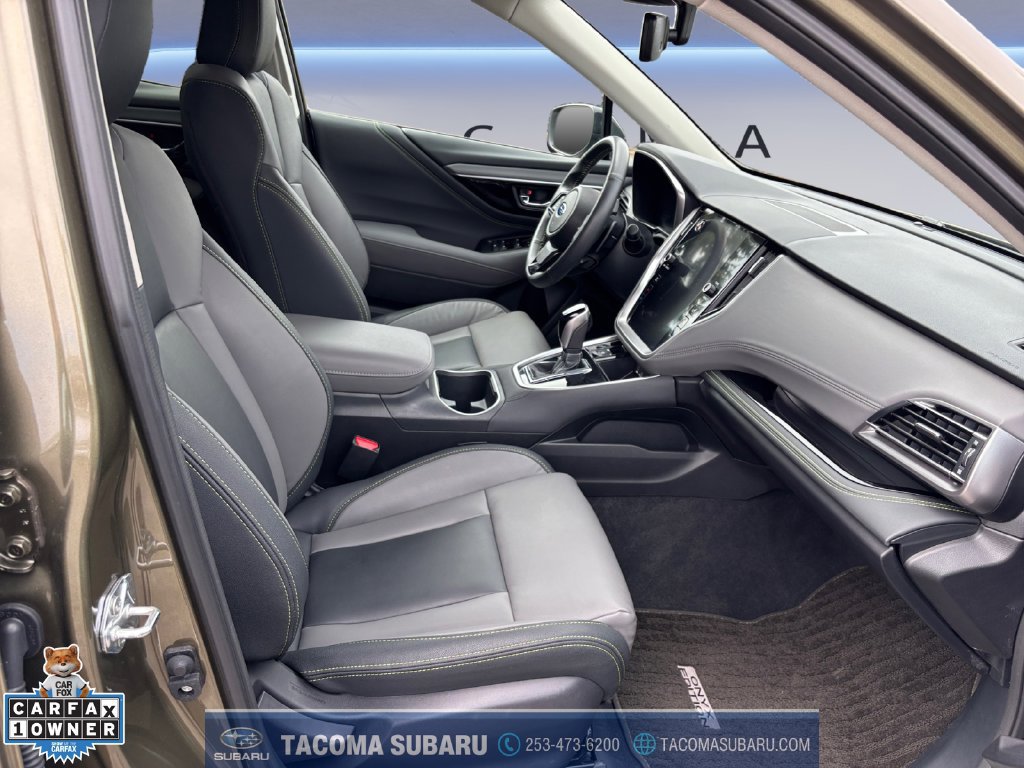 Used 2025 Subaru Outback Onyx Edition AWD/4WD image 17