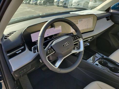 New 2026 Audi Q3 quattro 2.0T AWD/4WD image 7