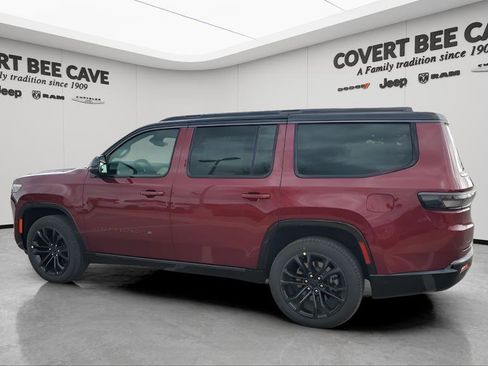 New 2026 Jeep Grand Wagoneer Summit image 6