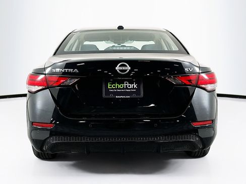 Used 2024 Nissan Sentra SV image 7