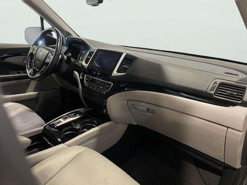 Used 2016 Honda Pilot Elite image 32