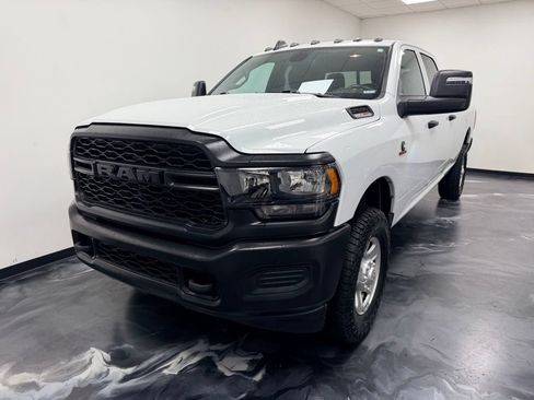 Used 2024 RAM 2500 Tradesman w/ Snow Chief Group AWD/4WD image 4