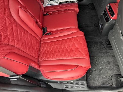 New 2025 Genesis GV80 3.5T e-SC image 15