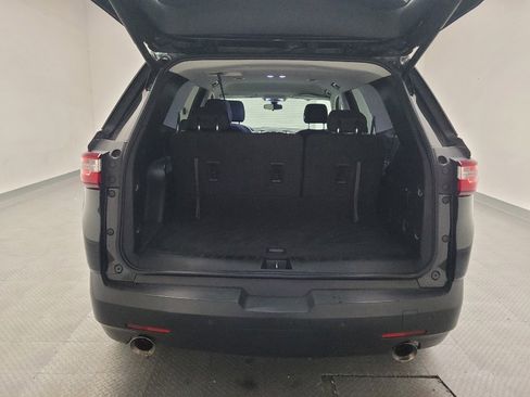Used 2019 Chevrolet Traverse LT FWD image 29