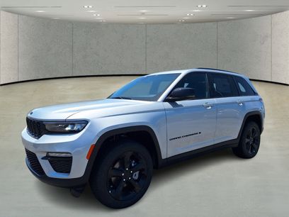 New 2025 Jeep Grand Cherokee Limited w/ Black Appearance Package