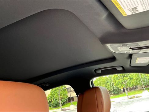 Used 2022 Audi Q3 2.0T Premium w/ Convenience Package image 13