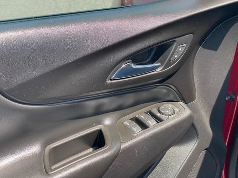 Used 2020 Chevrolet Equinox LT AWD/4WD image 14