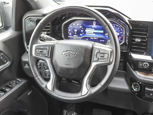 Used 2024 Chevrolet Silverado 1500 LT Trail Boss w/ Convenience Package II image 19