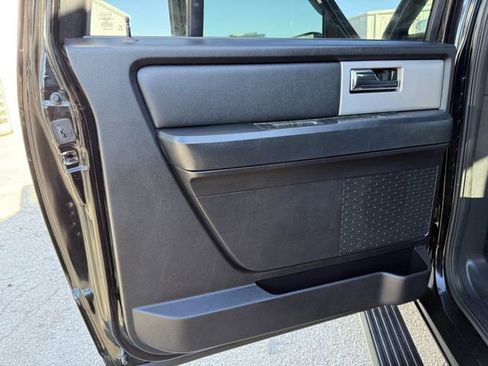 Used 2017 Ford Expedition EL Limited w/ Equipment Group 301A image 17