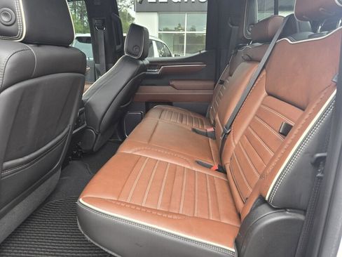 Used 2023 GMC Sierra 1500 Denali Ultimate AWD/4WD image 26