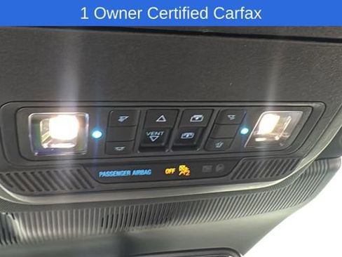 Used 2025 Ford Explorer ST image 33