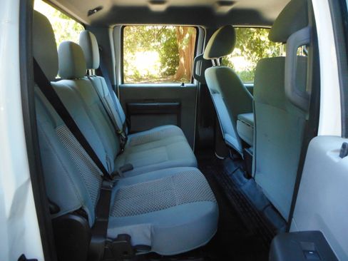 Used 2012 Ford F250 XL w/ PWR Equipment Group AWD/4WD image 24