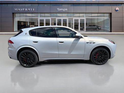 New 2026 Maserati Grecale Modena AWD/4WD image 2