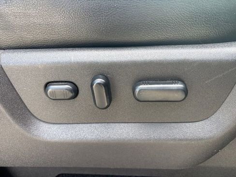 Used 2013 Ford F250 Lariat w/ Lariat Ultimate Pkg AWD/4WD image 15
