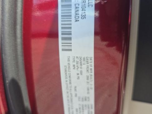 Used 2022 Chrysler Pacifica Limited FWD image 14