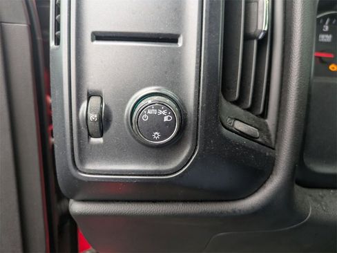 Used 2017 Chevrolet Silverado 1500 W/T image 37