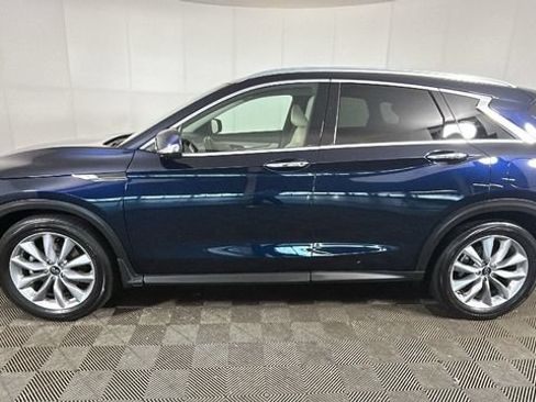 Used 2022 INFINITI QX50 Essential AWD/4WD image 5