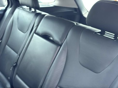 Used 2018 Volvo V60 T5 Dynamic FWD image 26