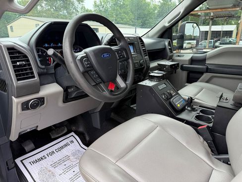 Used 2022 Ford F250 XL w/ Power Equipment Group AWD/4WD image 12