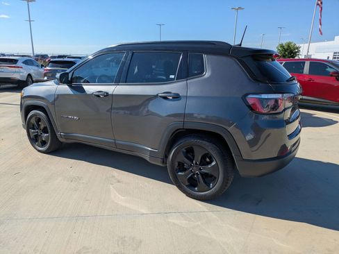 Used 2019 Jeep Compass Altitude image 6