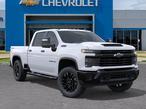New 2026 Chevrolet Silverado 2500 Custom w/ Custom Value Package AWD/4WD image 7